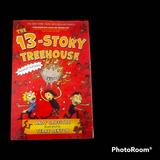 ''The 13 - Story Treehouse: Monkey Mayhem! (Andy Griffiths)
